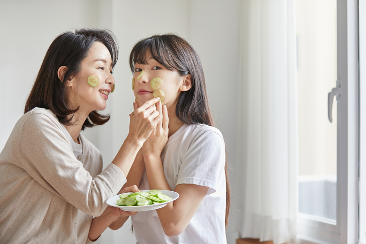 연령대별 뷰티 솔루션과 이너 뷰티 제품 추천